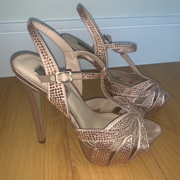 Steve Madden heels - Picture 2 of 4
